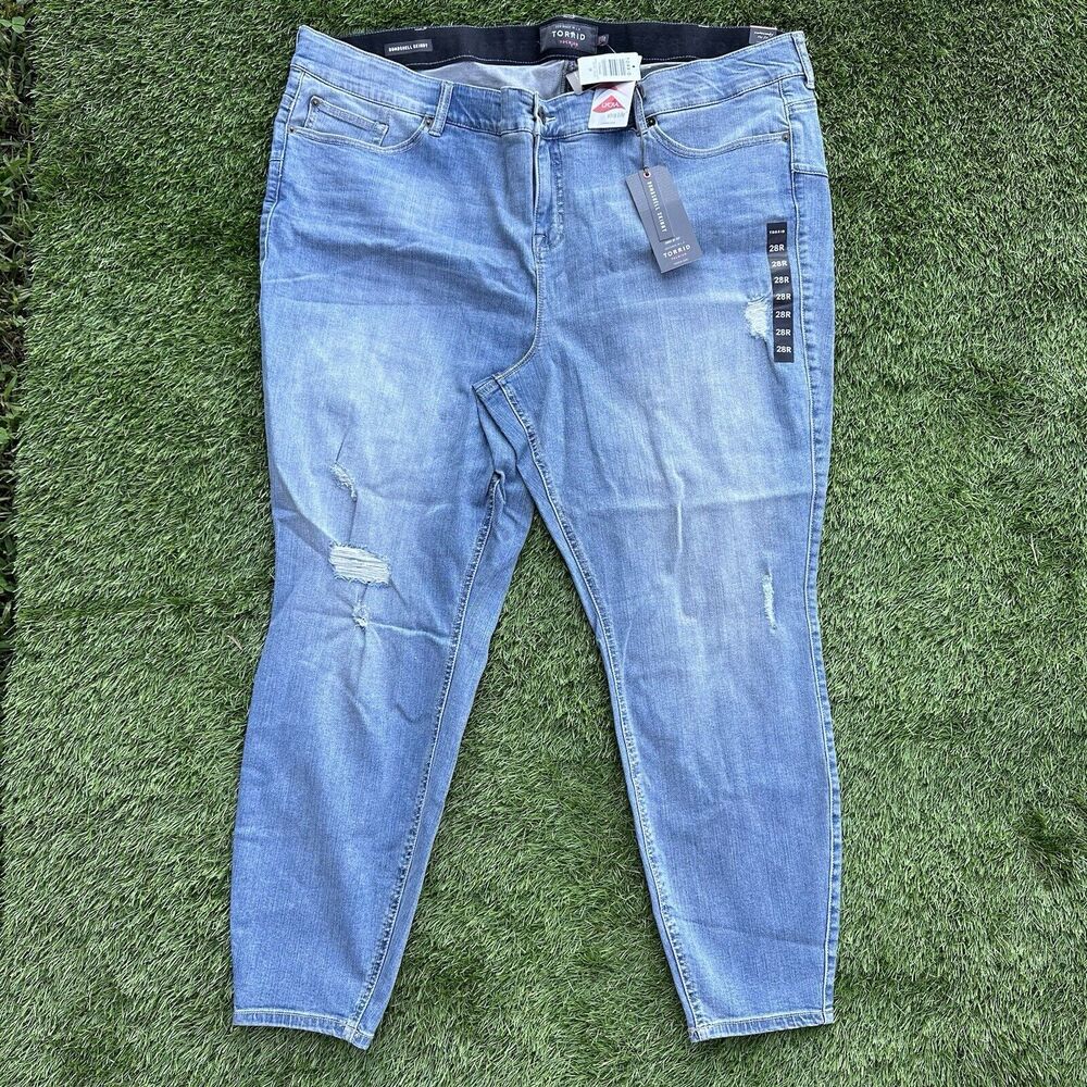 Torrid Jeans Women Plus Size‎ 28R Bombshell Skinny Light Premium Ankle Stretch